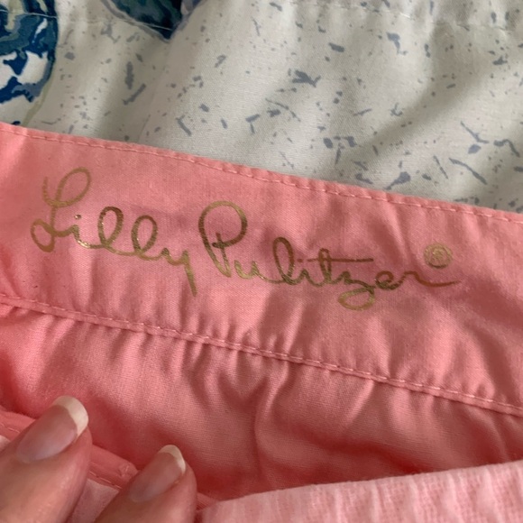 EUC Lilly Pulitzer Pink Buttercup shorts size 10 - Picture 2 of 5